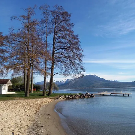 4 Personnes D'annecy Lathuile